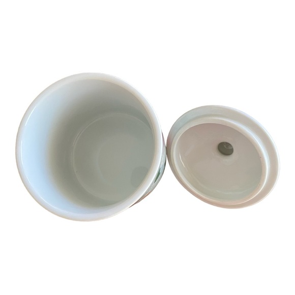 Germaine Monteil-My Heart Is In The Country Floral Jar With Lid - Picture 4 of 5